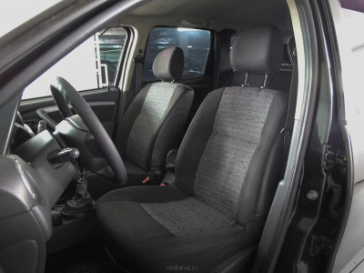 Renault Duster 1.6 MT 4x4 (102 л. с.)
