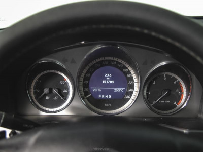 Mercedes-Benz GLK-класс GLK 220 CDI BlueEFFICIENCY 7G-Tronic 4MATIC (170 л. с.)
