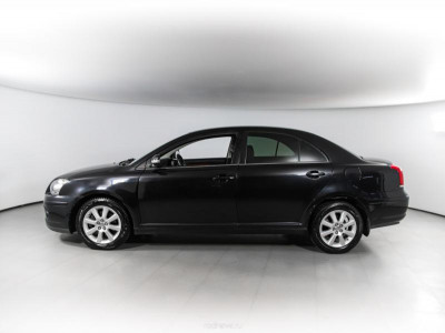 Toyota Avensis 2.0 AT (147 л. с.)