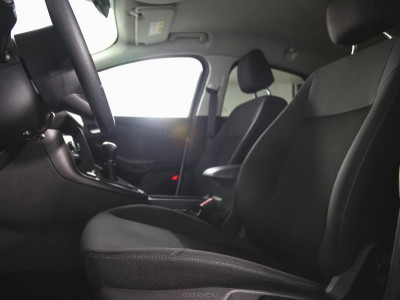 Ford Focus Хетчбэк 1.6 Ti-VCT MT (125 л. с.)