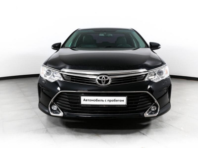 Toyota Camry 2.5 AT (181 л. с.)