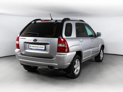 Kia Sportage 2.0 AT (142 л.с.) 4WD