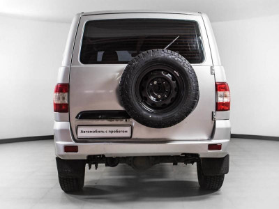 УАЗ Patriot 2.7 MT (134,6 л. с.)