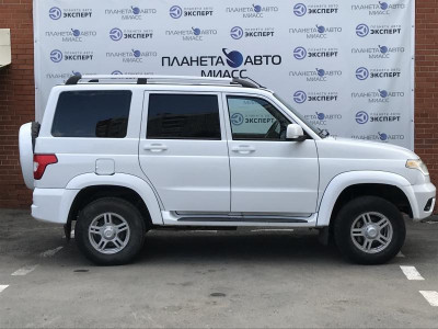 УАЗ Patriot 2.7 MT (134,6 л. с.)