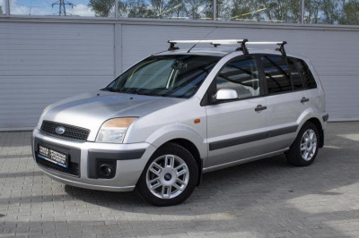 Ford Fusion 1.6 MT (100 л. с.)