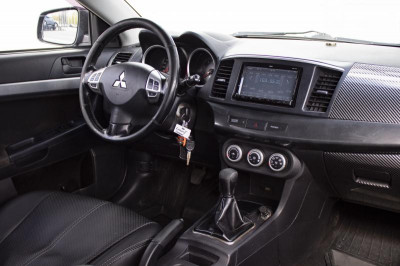 Mitsubishi Lancer 1.8 MT (143 л. с.)