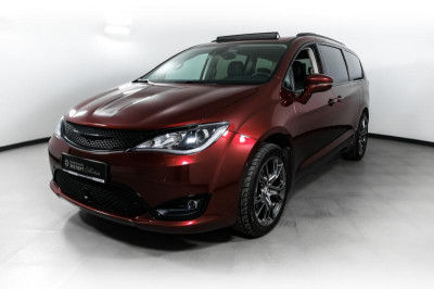 Chrysler Pacifica 3.6 AT (279 л.с.)