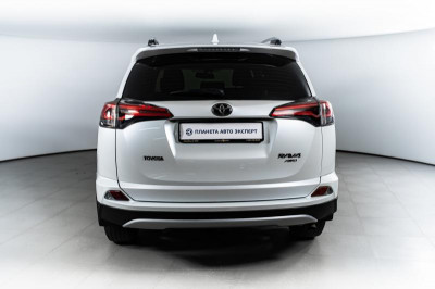Toyota RAV4 2.0 CVT 4WD (146 л. c.)