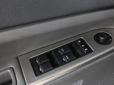 Jeep Cherokee 3.7 AT (205 л. с.)