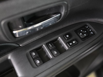 Mitsubishi Outlander 2.4 CVT 4WD (167 л.с.)