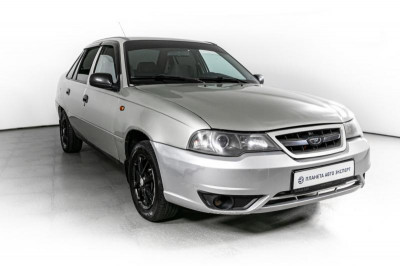 Daewoo Nexia 1.6 MT (109 л. с.)