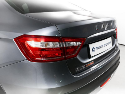 LADA Vesta Cross 1.6 MT (106 л.с.)