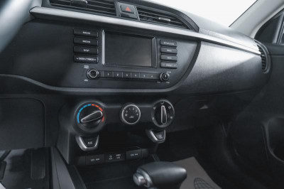 Kia Rio 1.6 AT (123 л. с.)
