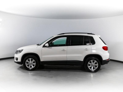 Volkswagen Tiguan 1.4 TSI BlueMotion MT (122 л. с.)