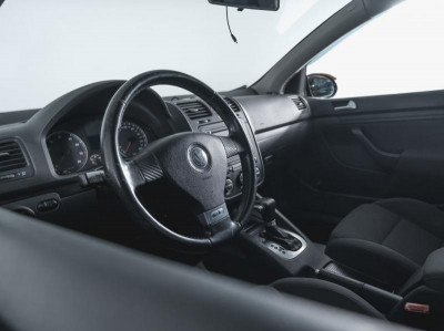 Volkswagen Golf 1.4 TSI DSG (140 л. с.)