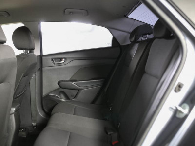 Hyundai Solaris 1.6 MT (123 л.с.)