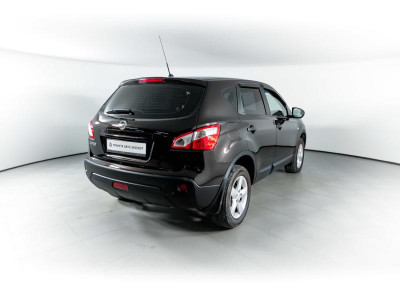 Nissan Qashqai 2.0 CVT (141 л. с.)