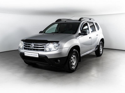 Renault Duster 2.0 АТ 4x4 (135 л. с.)