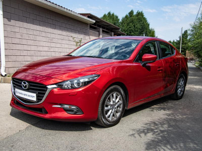 Mazda 3 1.5 AT (120 л.с.)