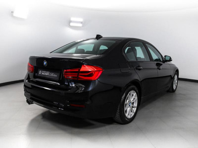 BMW 3 серия 320i AT (184 л. с.)
