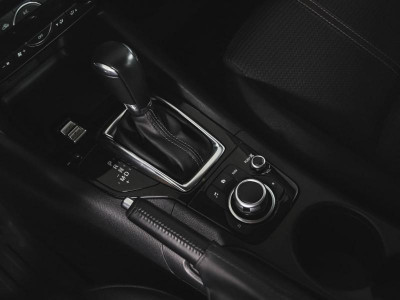 Mazda 3 1.5 AT (120 л.с.)
