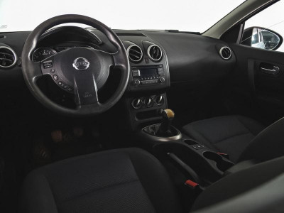 Nissan Qashqai 1.6 MT (114 л. с.)