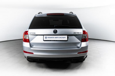 ŠKODA Octavia 1.4 TSI DSG (140 л. с.)
