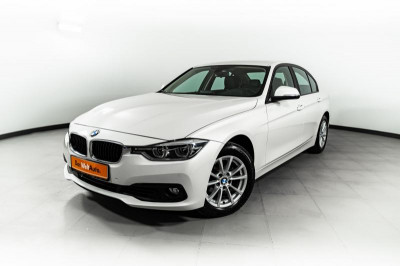 BMW 3 серия 320i AT (184 л. с.)