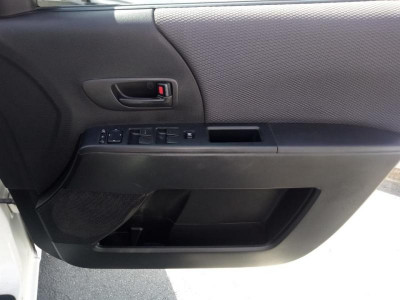 Mazda Premacy 2.0 AT 4WD (139 л. с.)