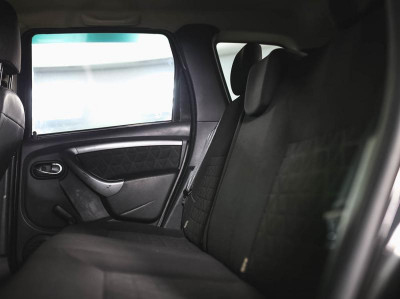 Renault Duster 2.0 MT 4x4 (143 л. с.)