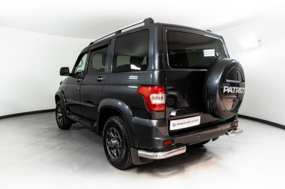 УАЗ Patriot 2.7 MT 4х4 (149,6 л.с.)