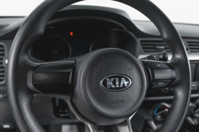 Kia Rio 1.4 MT (100 л. с.)