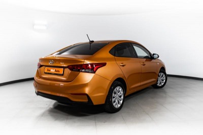 Hyundai Solaris 1.4 MT (100 л.с.)