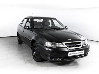 Daewoo Nexia 1.5 MT (80 л. с.)
