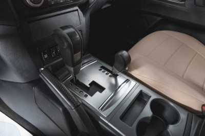 Mitsubishi Pajero 3.8 AT (250 л. с.)