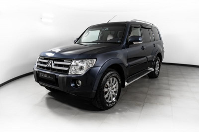 Mitsubishi Pajero 3.8 AT (250 л. с.)