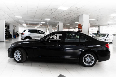 BMW 3 серия 320i AT (184 л. с.)