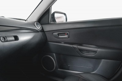 Mazda 3 2.0 MT (150 л. с.)