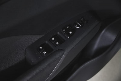 Hyundai Solaris 1.6 MT (123 л.с.)