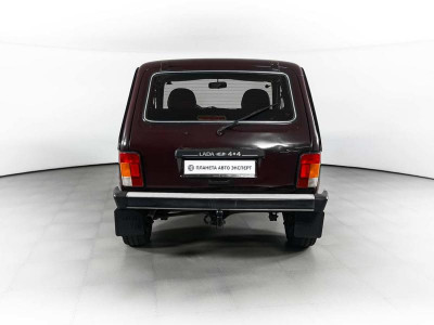 LADA 4x4 1.8 MT (82 л. с.)