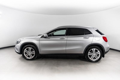 Mercedes-Benz GLA GLA 200 7G-DCT (156 л. с.)