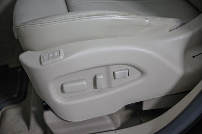 Cadillac SRX 3.0 AT AWD (271 л. с.)