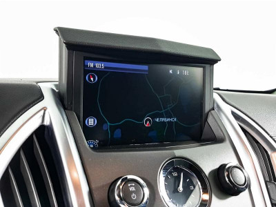 Cadillac SRX 3.0 AT AWD (271 л. с.)