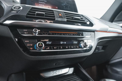 BMW Х3 xDrive30i AT (249 л.с.)