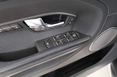 Land Rover Range Rover Evoque 2.2 SD4 9AT (190 л. с.)