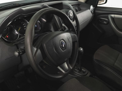 Renault Duster 2.0 AT 4x4 (143 л. с.)