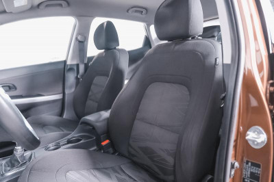 Kia ceed 1.4 MT (100 л. с.)