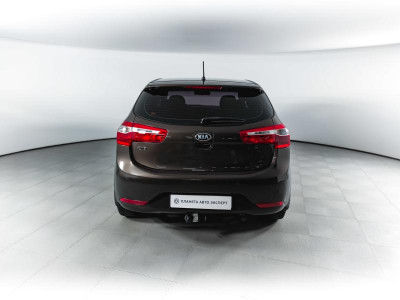Kia Rio 1.6 6MT (123 л. с.)