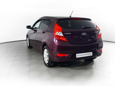 Hyundai Solaris 1.6 MT (123 л. с.)