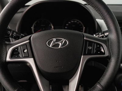 Hyundai Solaris Хетчбек 1.6 MT (123 л. с.)